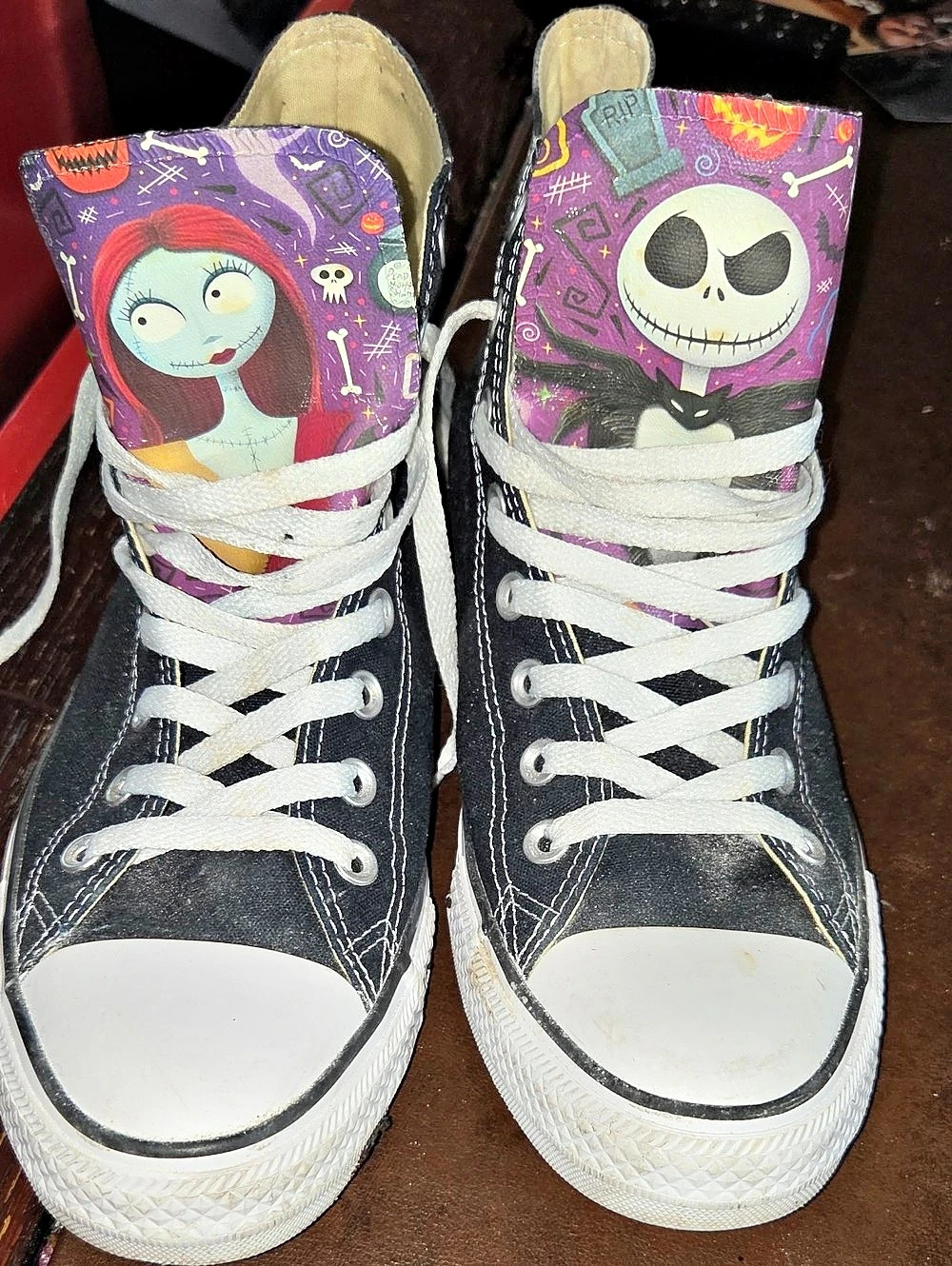 Men'sConverse Chuck Taylor All Star Nightmare Before Christmas High-Top Sneakers